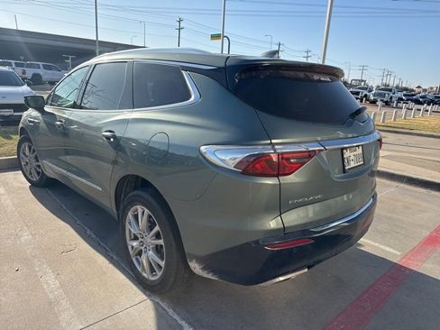 Used 2023 Buick Enclave Essence w/ Experience Buick Package image 4