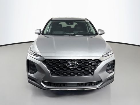 Used 2020 Hyundai Santa Fe SE FWD image 2