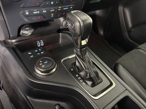 Used 2021 Ford Ranger Lariat w/ Tremor Off-Road Package image 19