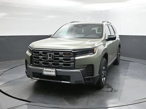New 2026 Honda Pilot TrailSport image 22
