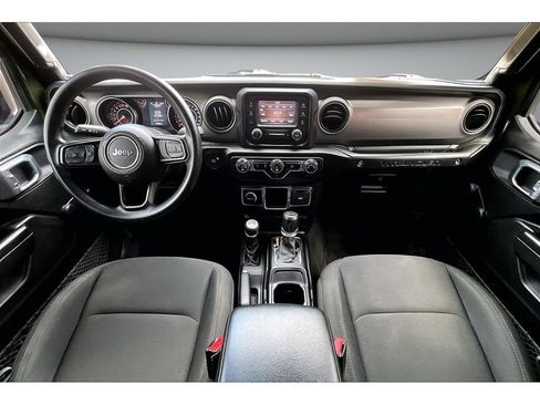 Used 2021 Jeep Wrangler Sport AWD/4WD image 10
