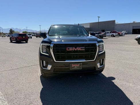Used 2024 GMC Yukon SLE RWD image 4