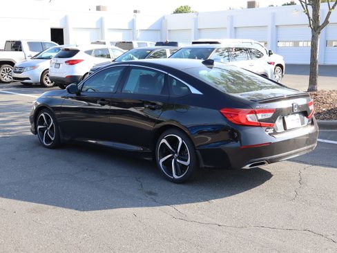 Used 2022 Honda Accord Sport image 19
