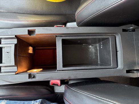 Used 2010 Chevrolet Equinox LT image 36