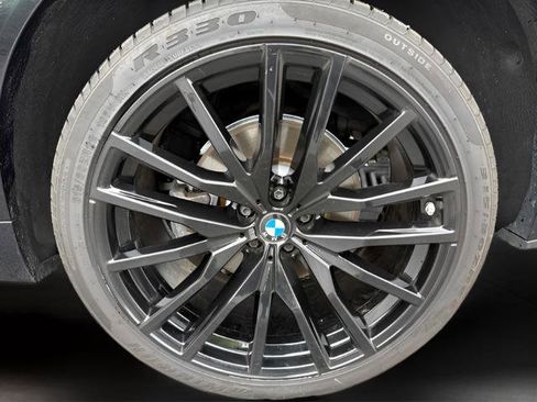 Used 2022 BMW X5 sDrive40i w/ M Sport Package image 36