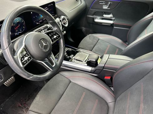 Certified 2023 Mercedes-Benz GLA 250 4MATIC image 4