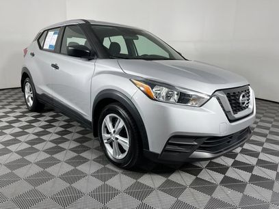 Used 2020 Nissan Kicks S