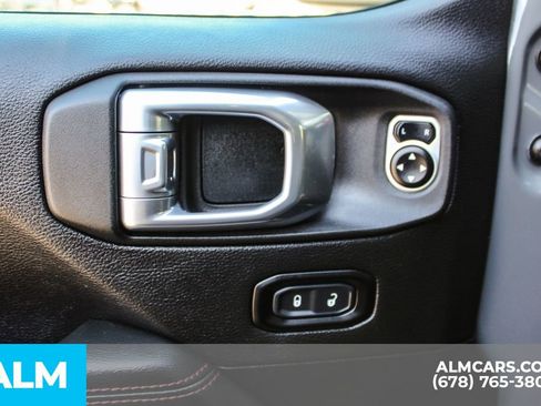 Used 2021 Jeep Wrangler Unlimited Rubicon w/ Uconnect 4C Nav & Sound Group AWD/4WD image 36