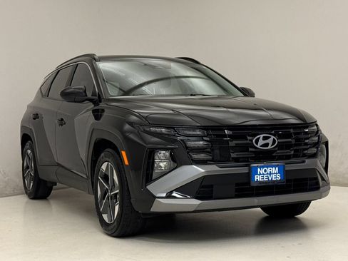 Used 2025 Hyundai Tucson SEL FWD image 4