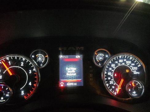 Used 2024 RAM 2500 Big Horn image 9