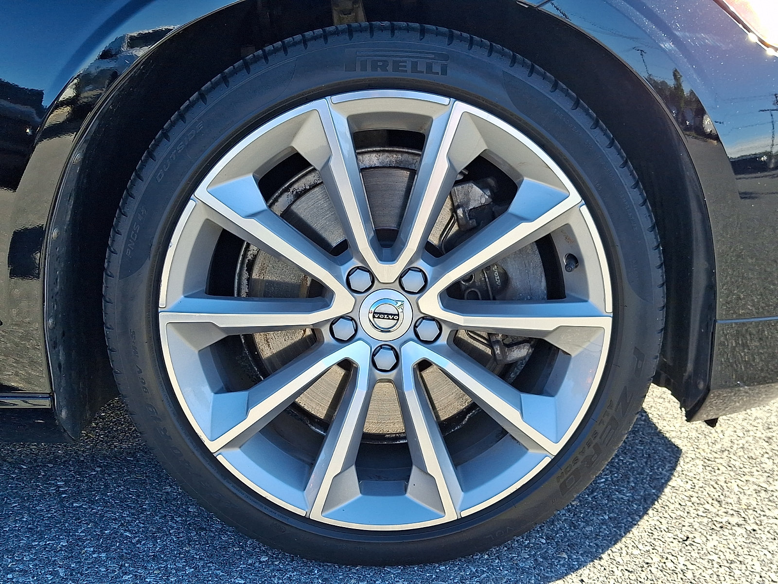 Used 2020 Volvo S60 T6 Momentum AWD/4WD image 8