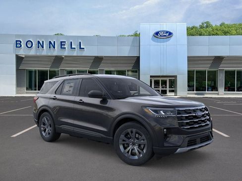 New 2026 Ford Explorer Active w/ Active Comfort Package image 7