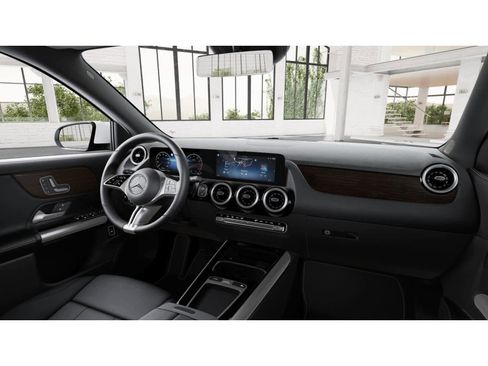 New 2026 Mercedes-Benz GLA 250 GLA 250 image 5
