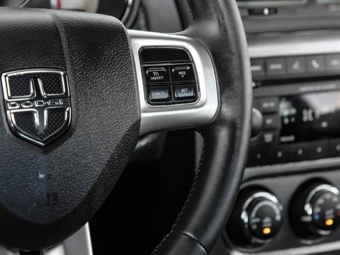 Used 2013 Dodge Challenger R/T RWD image 15
