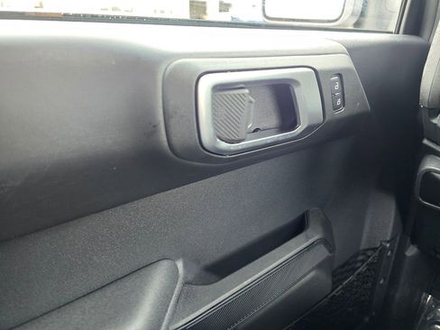 New 2026 Ford Bronco Badlands image 29