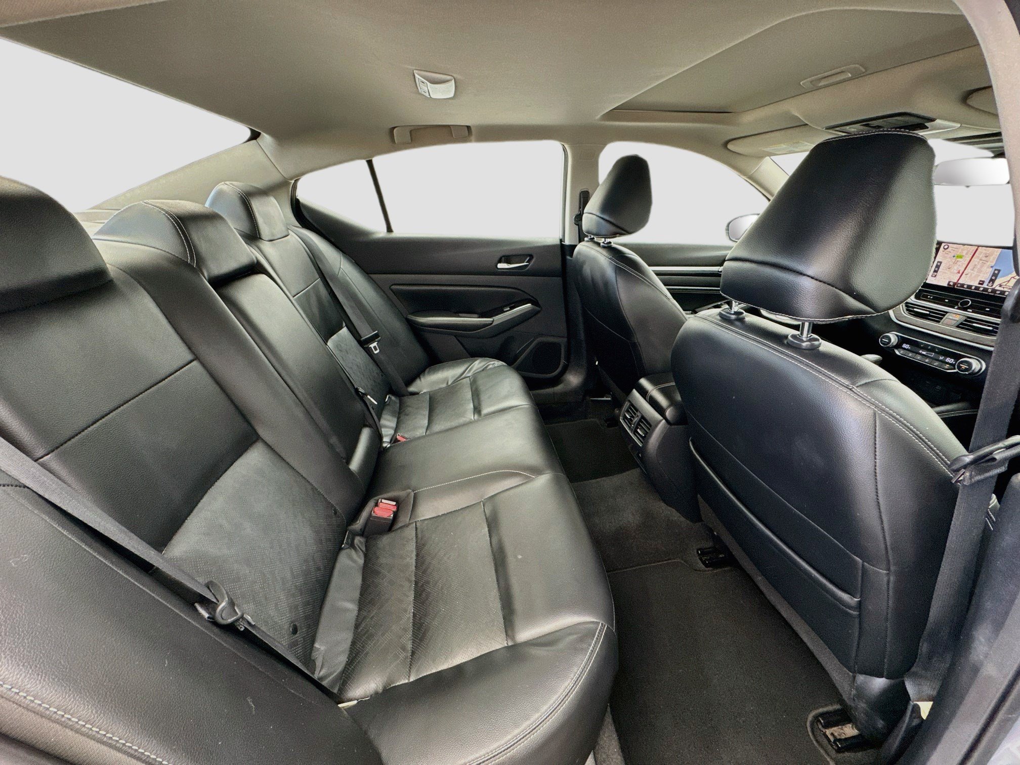 Used 2023 Nissan Altima 2.5 SL FWD image 19