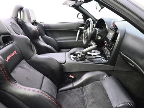Used 2010 Dodge Viper SRT-10 w/ Final Edition Group image 19