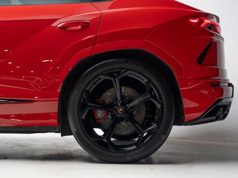 Used 2020 Lamborghini Urus AWD/4WD image 73