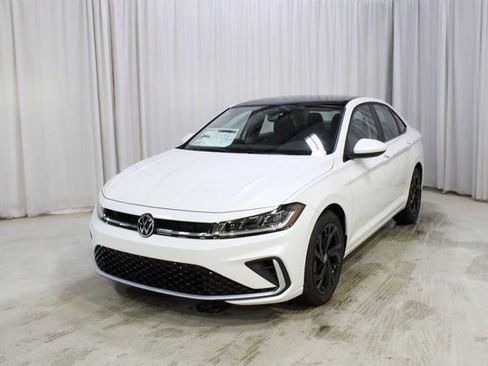 New 2026 Volkswagen Jetta SE image 34