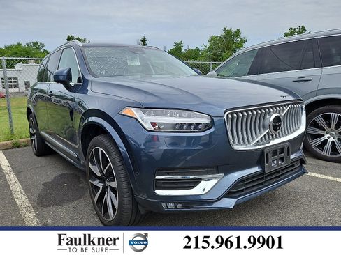 Used 2023 Volvo XC90 B6 Plus w/ Protection Package AWD/4WD image 1