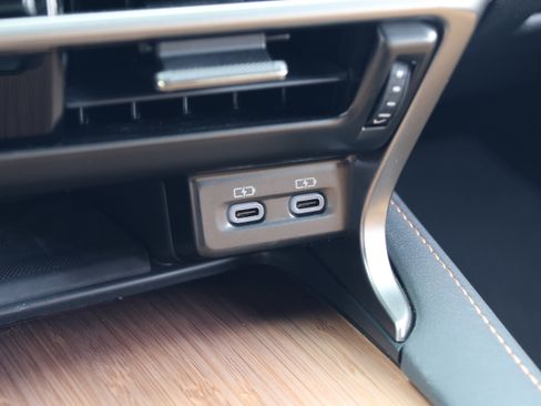 Used 2024 Lexus RX 350 Premium w/ Convenience Package image 28