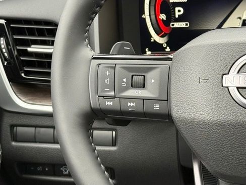 New 2026 Nissan Rogue Platinum image 24