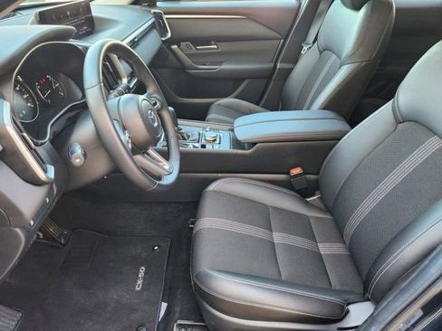 Used 2025 MAZDA CX-50 AWD 2.5 S w/ Premium Package image 12