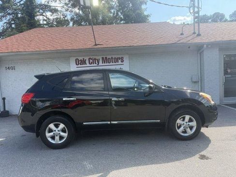 Used 2013 Nissan Rogue S w/ Special Edition Pkg AWD/4WD image 4