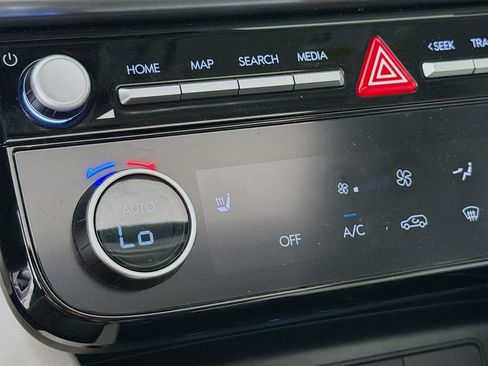 Used 2025 Hyundai Tucson SEL FWD image 25