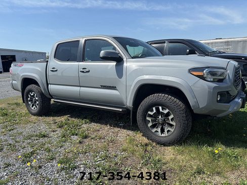 Used 2021 Toyota Tacoma TRD Sport w/ TRD Premium Sport Package image 1