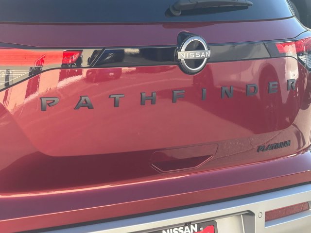 Certified 2024 Nissan Pathfinder Platinum w/ Lighting Package (N93) FWD image 6