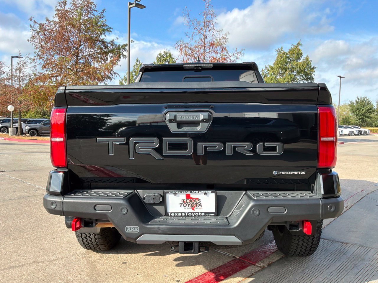 Used 2024 Toyota Tacoma TRD Pro AWD/4WD image 7