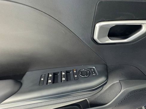 New 2026 Kia K4 FWD image 17