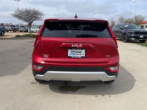New 2026 Kia Niro LX FWD image 6