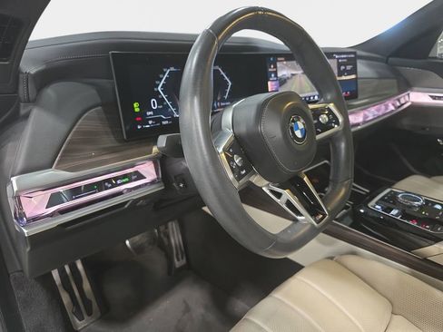 Certified 2023 BMW 760i xDrive AWD/4WD image 19