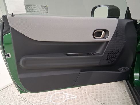 New 2026 MINI Cooper 2-Door Hardtop FWD image 19