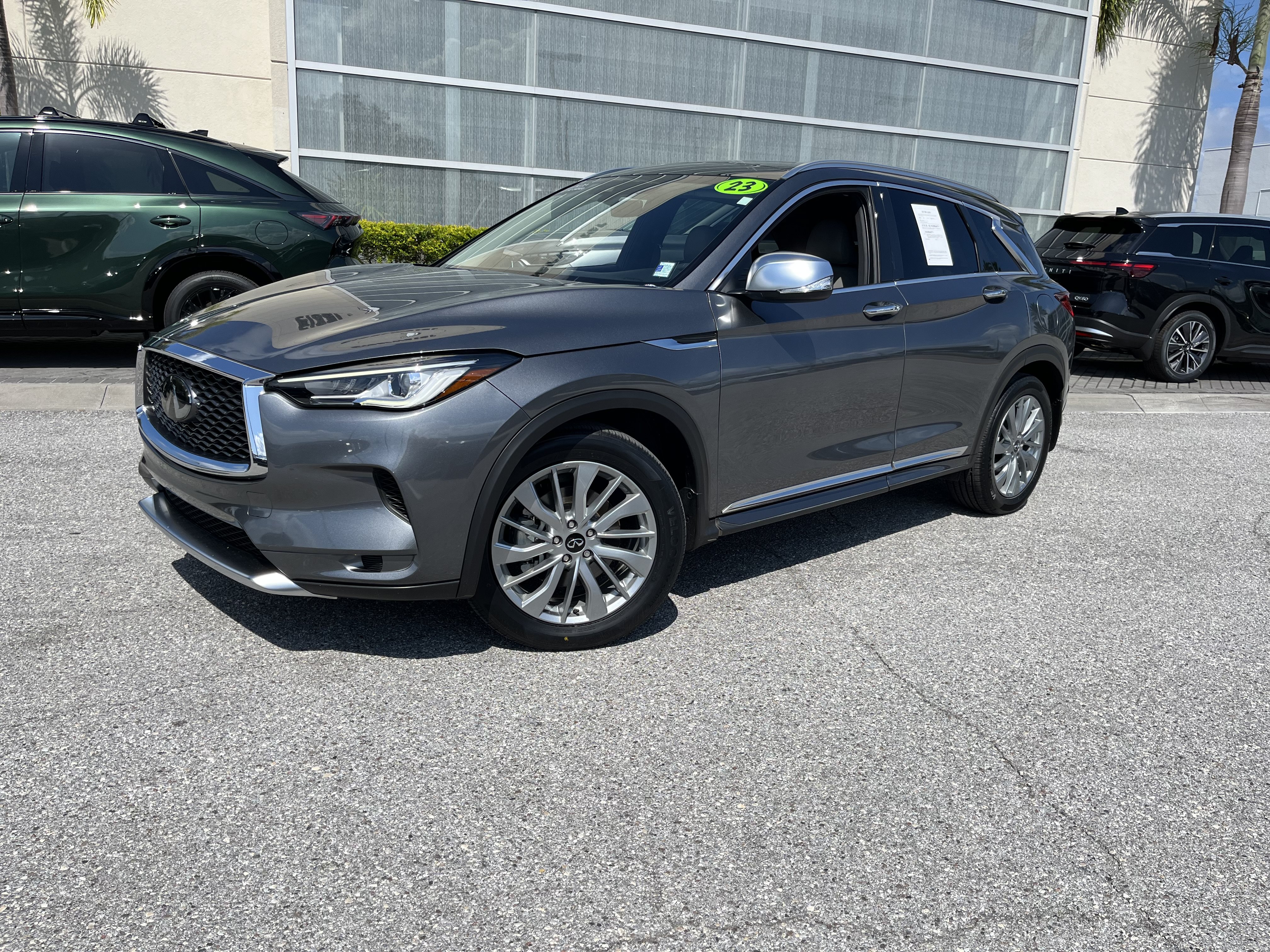 Certified 2023 INFINITI QX50 Luxe w/ Accent Package FWD image 1