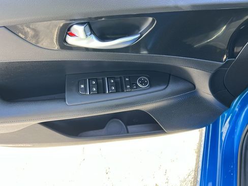 Used 2023 Kia Forte GT-Line w/ GT-Line Technology Package image 14