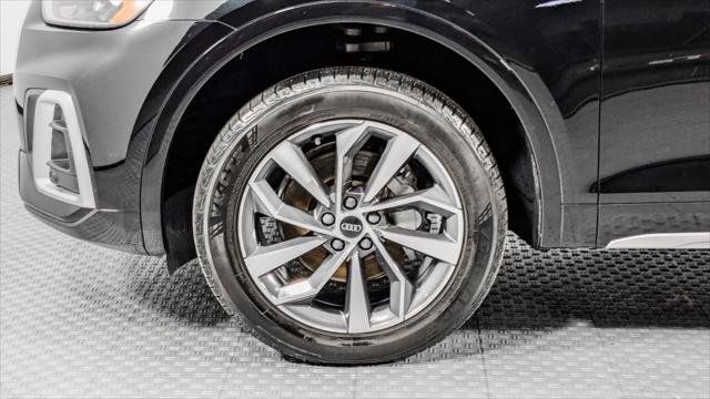 Used 2023 Audi Q5 2.0T Premium Plus w/ Premium Plus Package AWD/4WD image 35