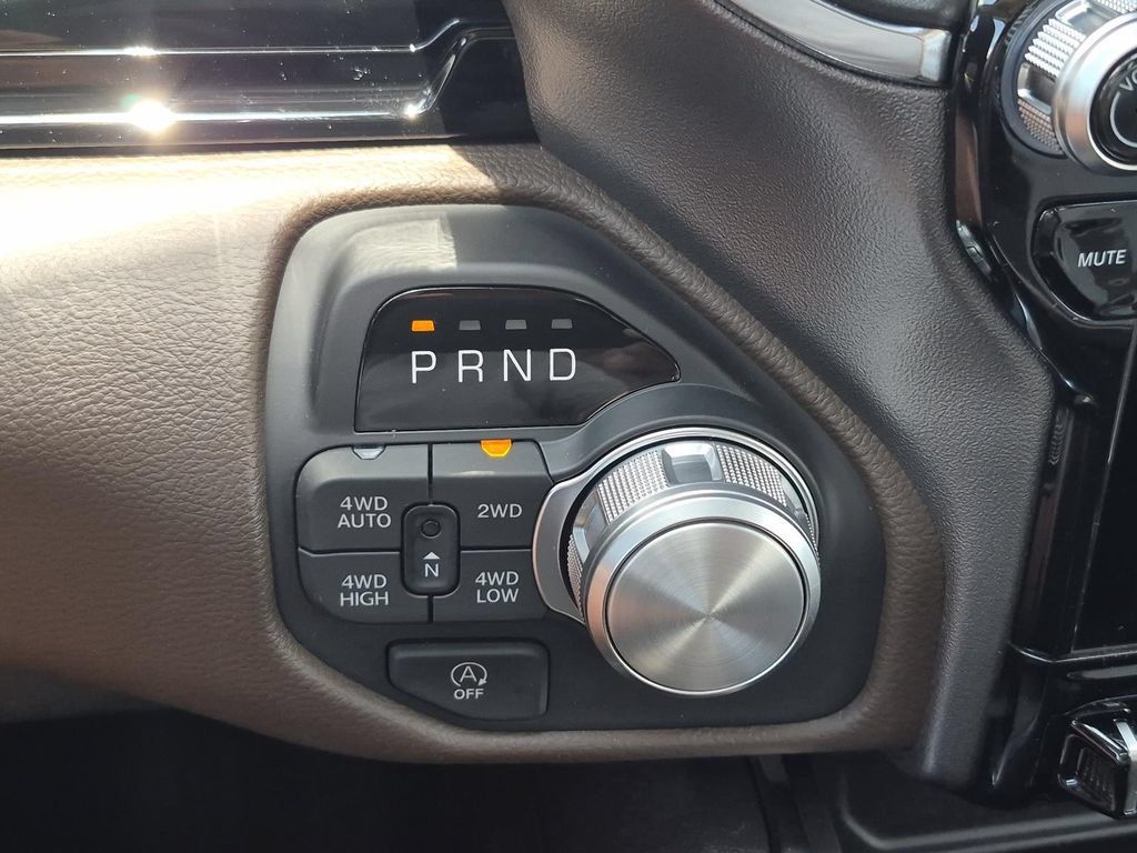 New 2026 RAM 1500 Laramie w/ Advanced Safety Group II AWD/4WD image 25
