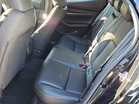 Used 2023 MAZDA MAZDA3 s image 12