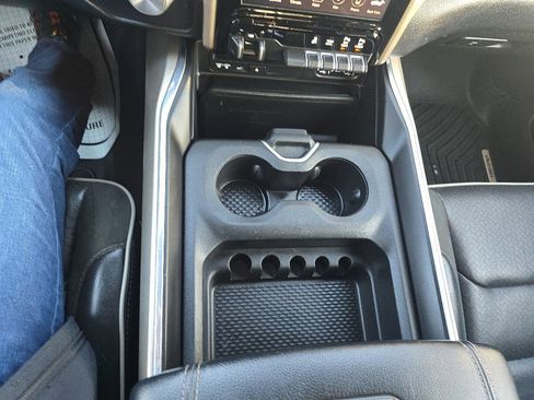 Used 2019 RAM 1500 Laramie image 33