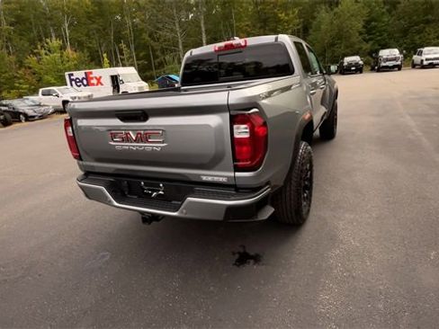 New 2026 GMC Canyon Elevation w/ Convenience Package image 8