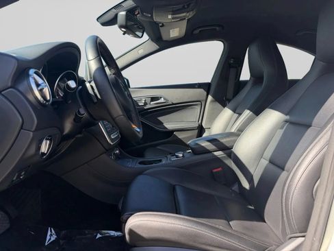 Used 2018 Mercedes-Benz CLA 250 image 9