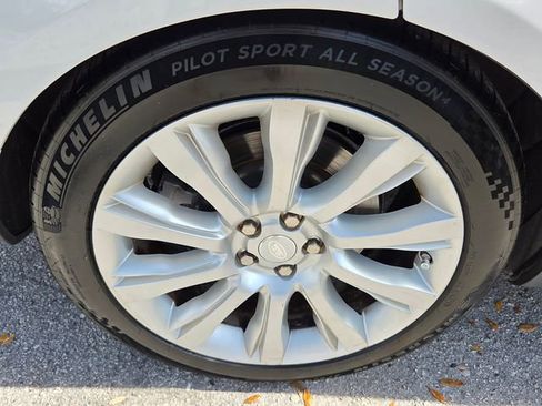 Used 2016 Land Rover Range Rover Supercharged image 20