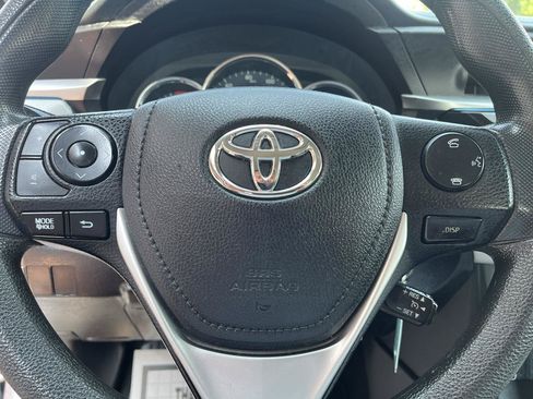 Used 2016 Toyota Corolla LE FWD image 24
