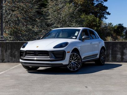 New 2025 Porsche Macan Turbo