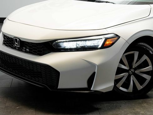 Used 2025 Honda Civic LX image 10