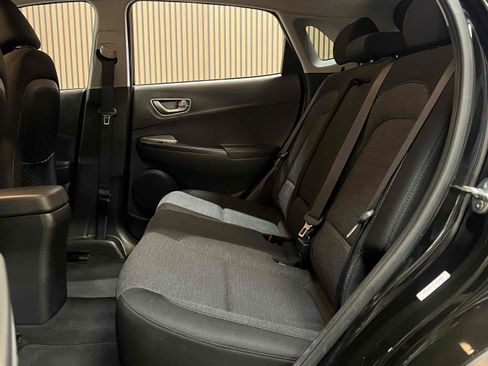 Used 2021 Hyundai Kona SEL w/ Cargo Package FWD image 37