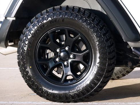 Used 2020 Jeep Wrangler Unlimited Sport image 28